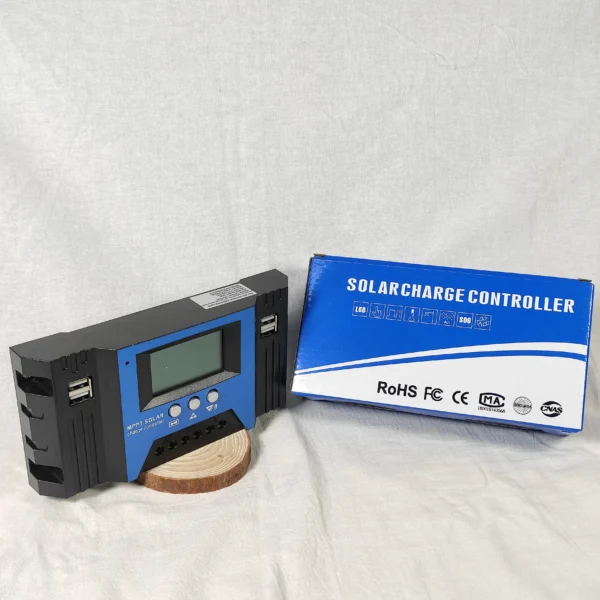 Off-Grid Solar Charge Controller – Congsin 40A PWM with Display & USB for RVs, Trailers & Cabins - Image 2