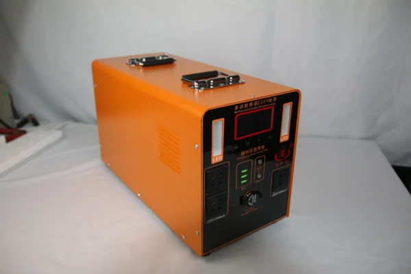 Congsin 1200W Solar Power Station – 70A Lithium Battery + Full-Color Monitor for RVs, Emergency Use & Off-Grid Clean Energy - Image 3